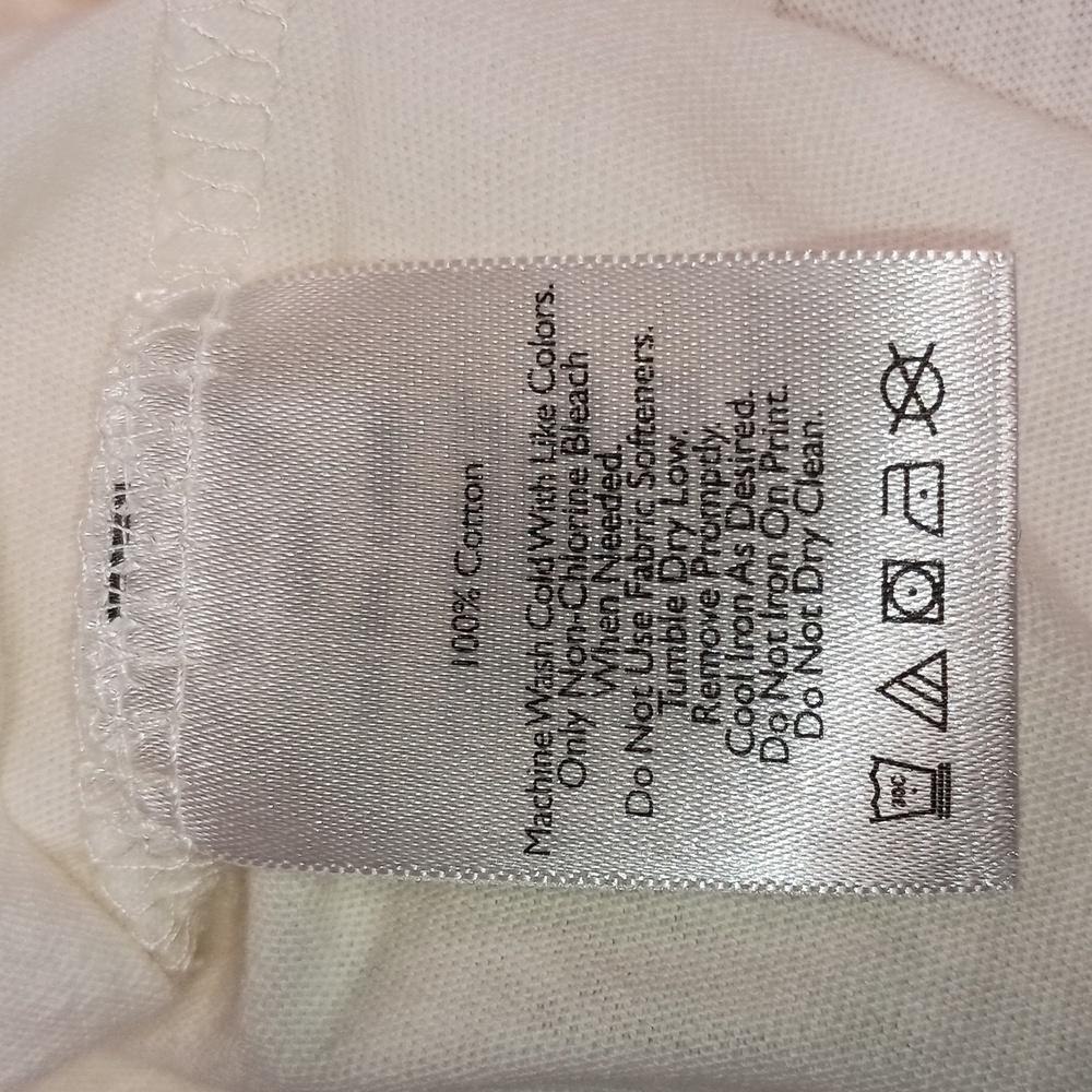 Eddie Bauer Women's XXL top Off-white Short sleeves  Low round neck-line Ruffles - Picture 7 of 8